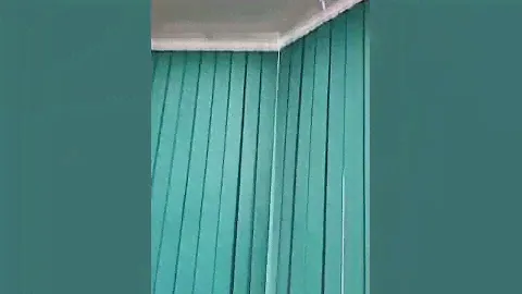 Вертикальные жалюзи в офис , цвет малахитовый